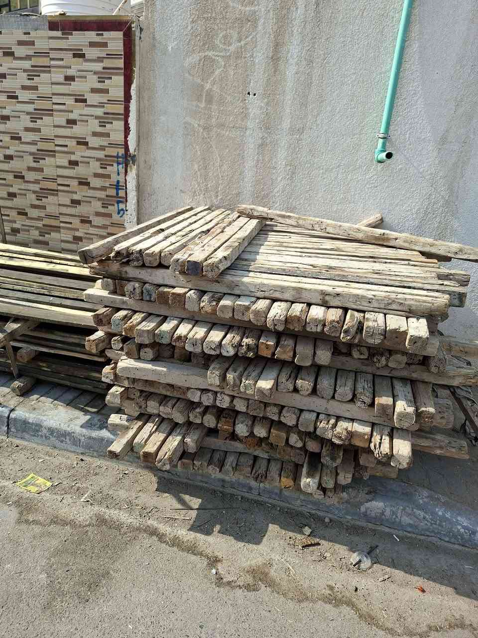 سلام عليكم موجود قالب خشب
في البصره لوح ابو الربعه سير مقاصير لوح مقاصير جكات فخات رقم ***********
