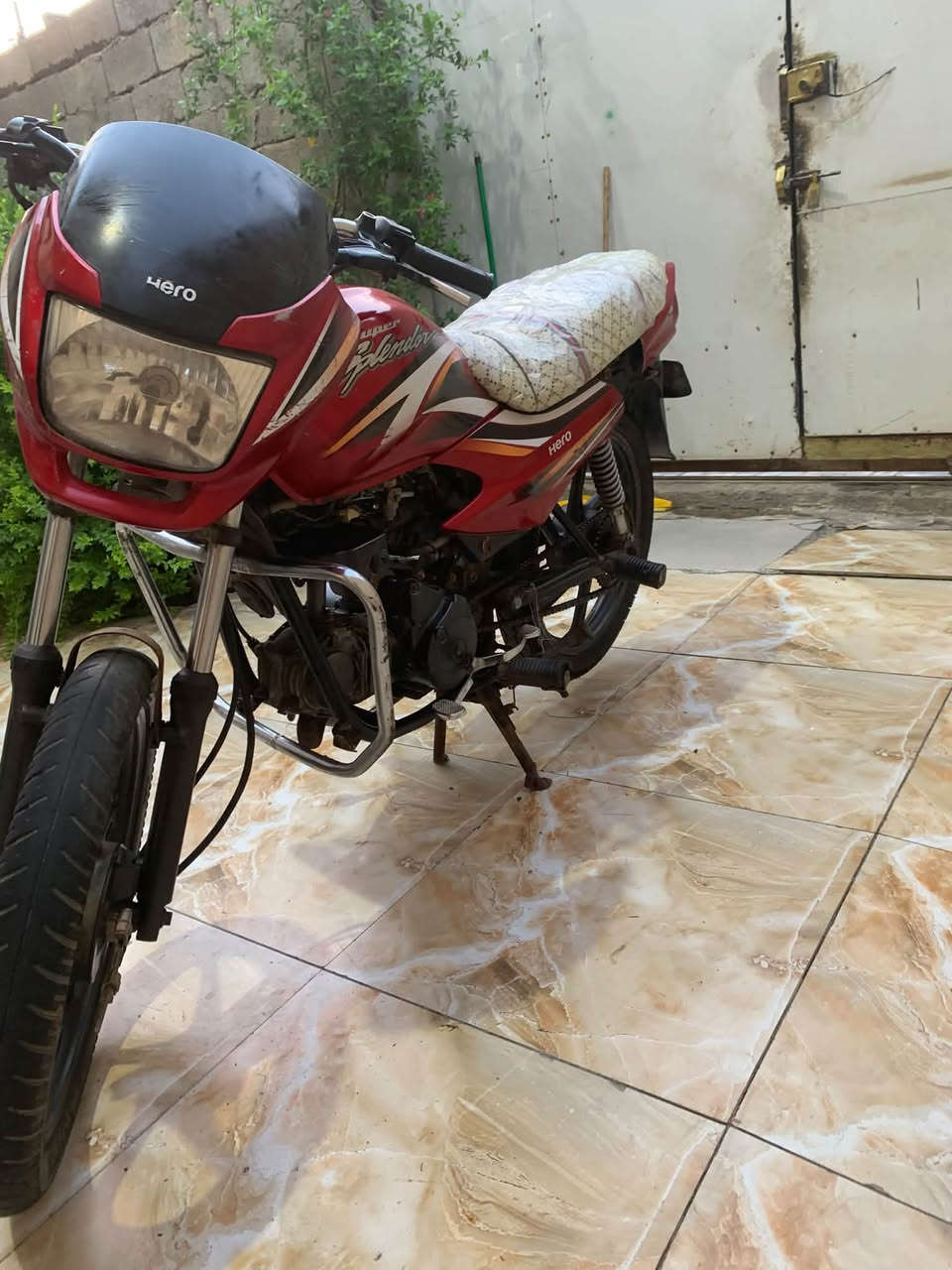 هيرو سوبر سبلاندر • ٢٠١٨ • ستوته