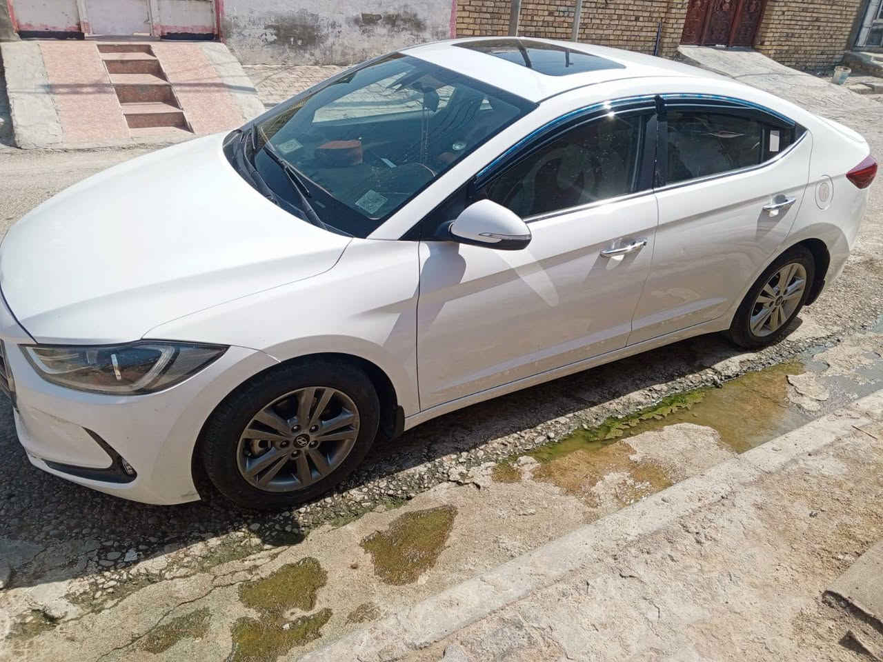 سياره اصبعطش انتره خليجي مكفول بيه طخه بل دوسه شبر دخم تاير حداديه تبريد ال سعر ميه وربعين قفل تحويل ثاني يوم العنوان كحلاء رقمي ***********
