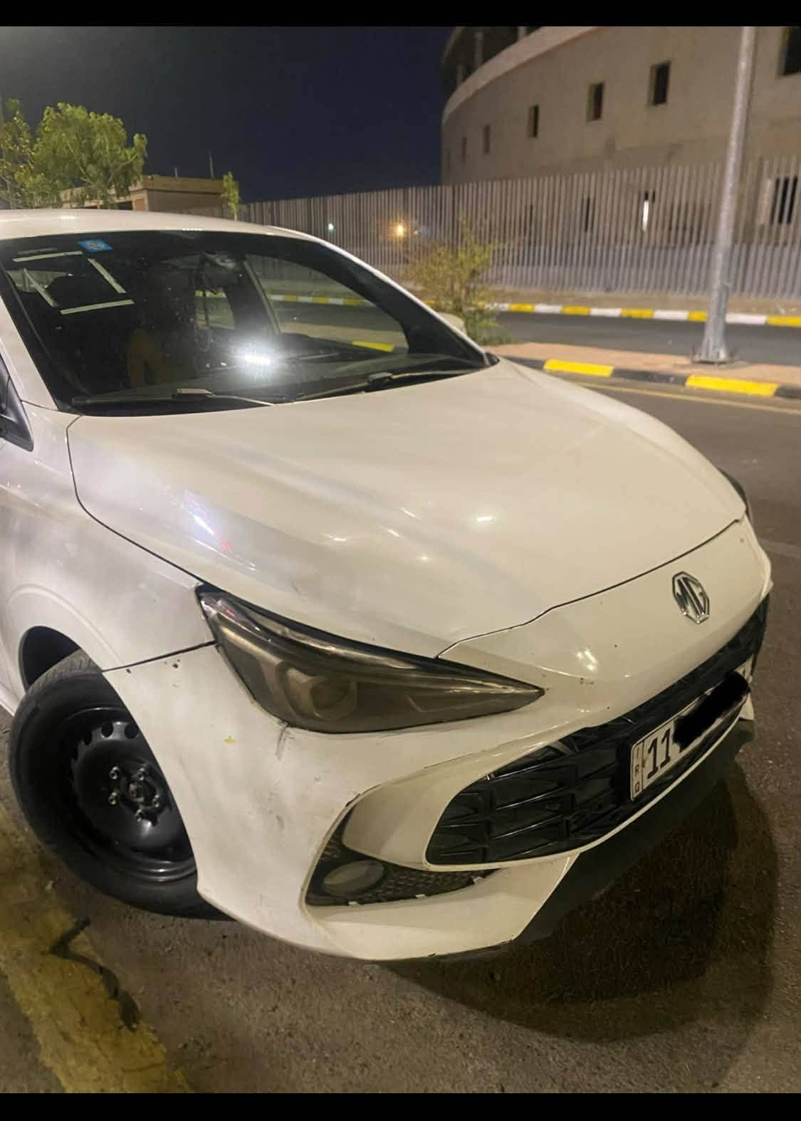 السلام عليكم
السعر جداا مناسب 

MG3 2025 رقم بغداد السياره ماشيه 82 الف ميل 

بيهه منضومه غاز يعني لا صرف لا دوانز السياره يرادلهه ترتيب محتاج واريد ابيعهه مرات يصير بيهه 

(صفنه بالتحريكه مااعرف السبب) عليهه غرامات 4 ينزلن من سعرهه مابيهه لا صبغ لا بارد لا تبديل دعاميه اماميه تعبانه تحتاج تبديل صدر خلفي مضبوط امامي 60% تبريد تدفئه شغالات السعر 88 مكاني بغداد الكرخ للتواصل *********** بي واتساب

