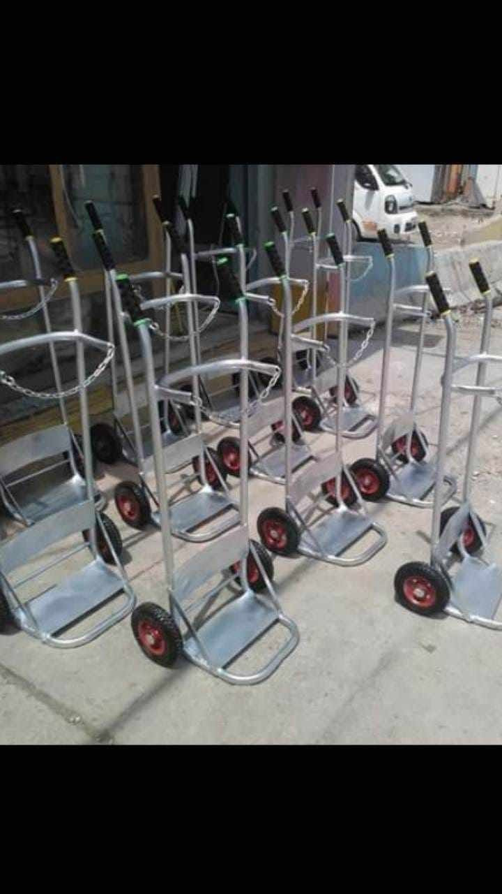 على بركه الله بعد نفاد الكمية تم التكرار تعلن شركه الفيحاء عن وصول معواجه يدويه تعوج بوري مدور وتعوج شيش مدور وتعوج شيش مربع وتعوج راصطه نوع ثقيل قوالب حديد مع ٦ قوالب اكبر قياس انج موجود صوره لقياسات القوالب جديده هي وقوالبها بالصندوق تقدر تصنع بيها كراسي صلاه ومراجيح وعربات مختلف القياسات والاشكال ودرج وهي صور لمنتجات واي سوال حاضر حول المعواجه او المنتجات توصيل مجاني لكل العراق رقم *********** وتوجد معواجات يدويه وكهربائيه وهيدرولكيه
