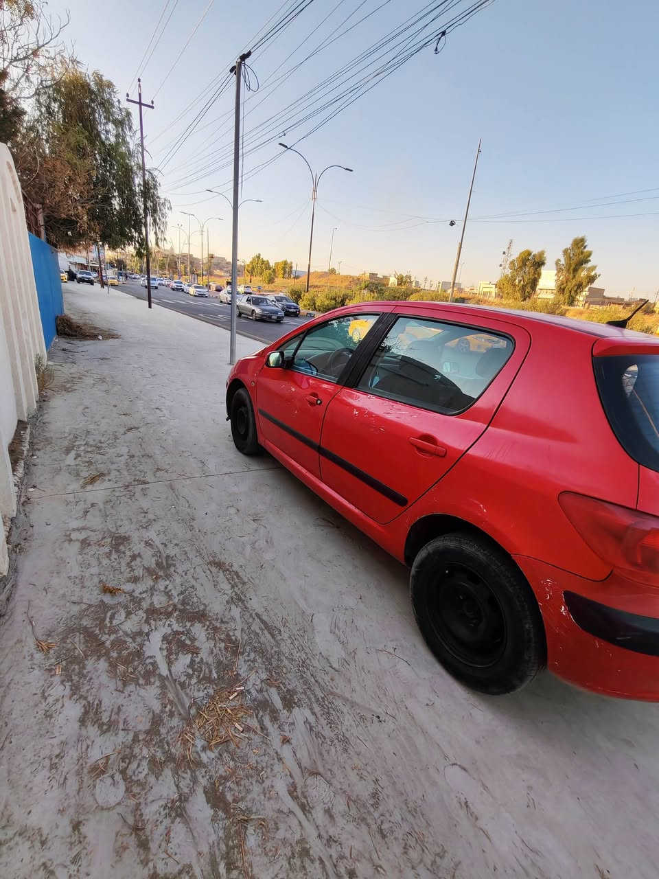 🚘 بيجو 307 فرنسي 🇫🇷
✨ موديل 2006
✨ كير + مكينة كفالة
✨ صدر نضيف 
✨ تبريد ثلج 🧊
✨ السياره وصغ شركة بدون صبغ بدون دواخل 
✨ السعر 38وبيها مجال 
رقم بغداد سنوية عضم لل2028
للأستفسار
📞 ***********
