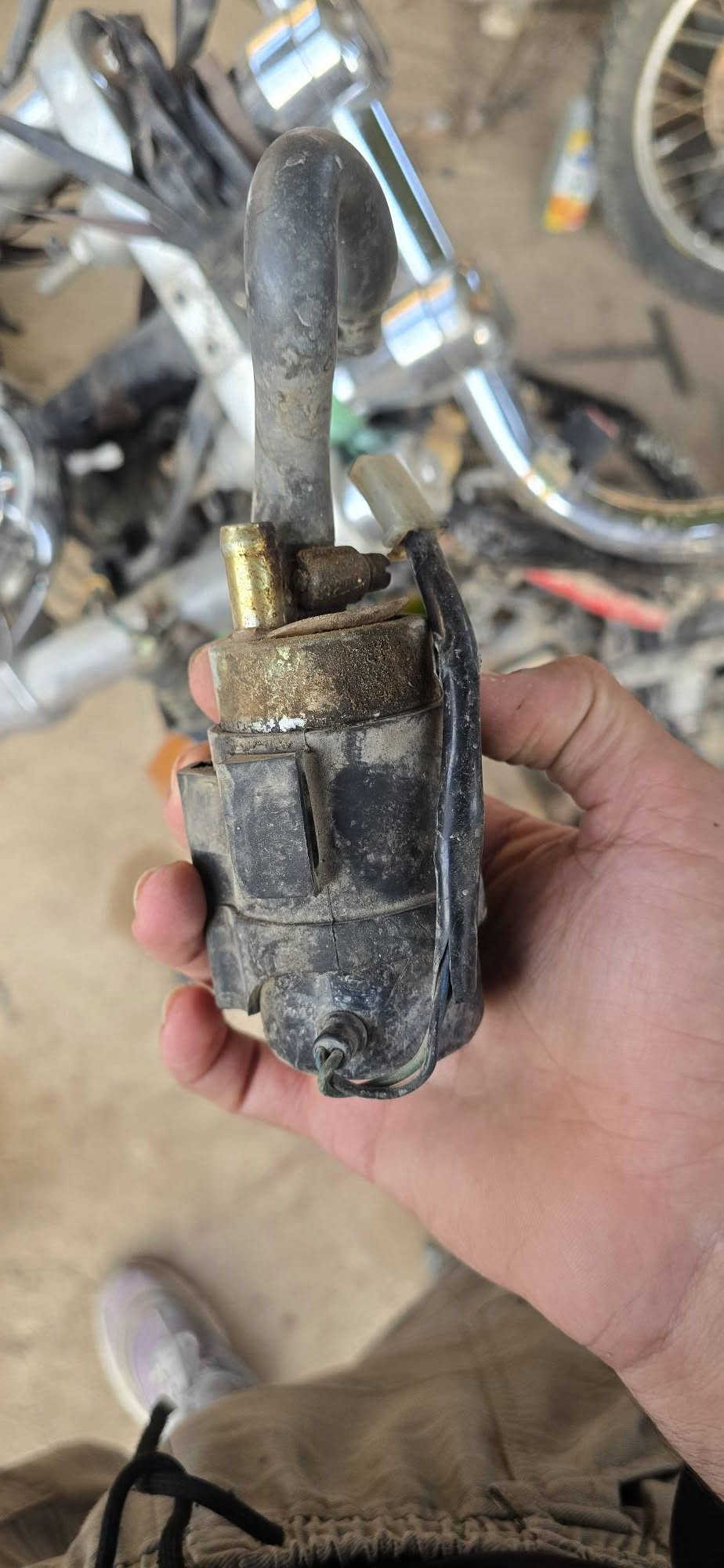 السلام عليكم
للبيع 
مكينة ستد ٤٠٠ مفتوحه شغاله سعره ٢٧٥ الف 
فيت بم ستد بلادي ٤٥ الف 
قبق زنجيل ستد ٢٥ 
كتف شحن ١٥ الف 
صدر ستد كامل هوه والويل والجاملغ  وبي تطوالات سعر ١٢٥ 
شوته ستد كاملة ٢٥ الف 
العنوان بغداد البلديات 
***********
@إشارة

