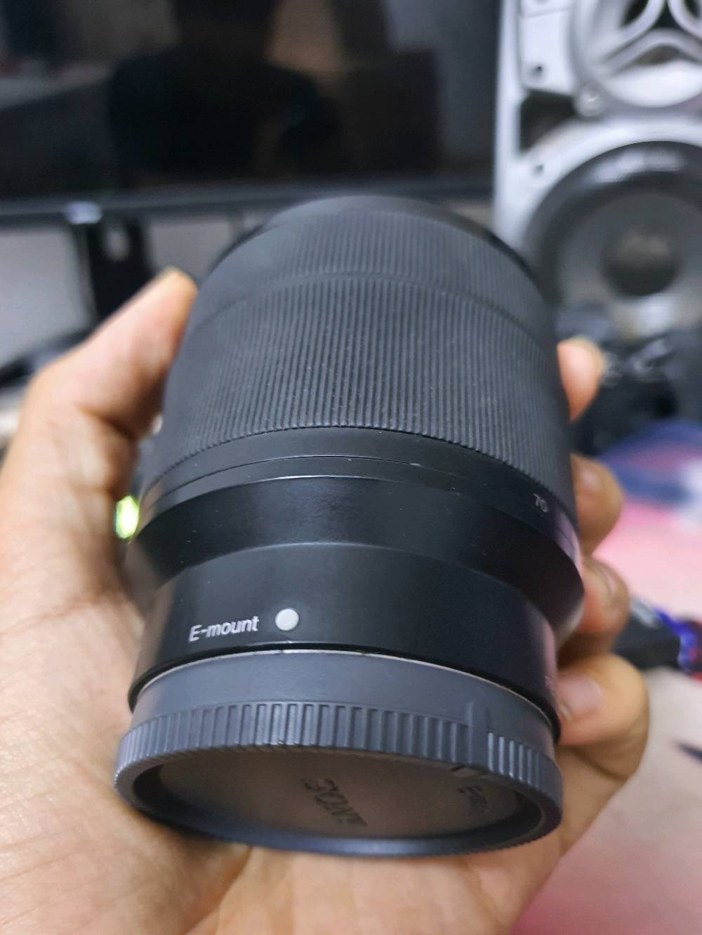 Sony 28-70mm f3.5-5.6
فول فريم
نظيفه
للإستفسار واتساب ***********