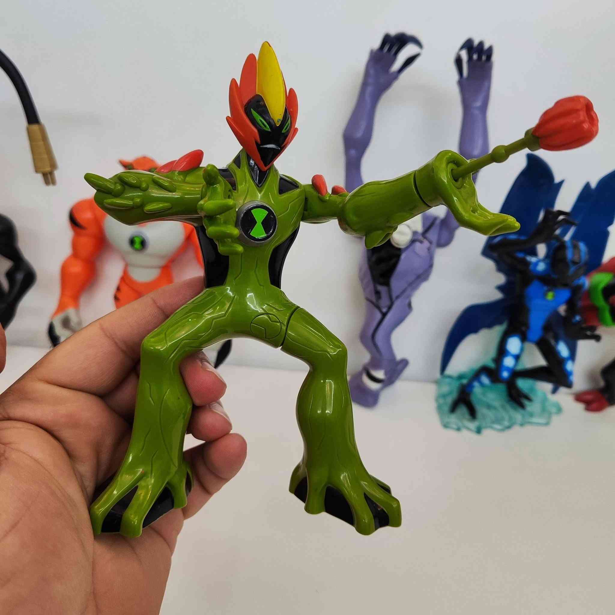Ben 10 😍🤩🥰💢💯👍💥🌹
للحجز والاستفسار يرجى مراسلة الصفحة Umbrella toys أو التواصل مع الرقم ***********
