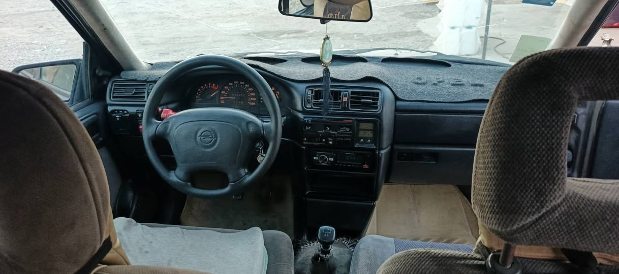 السلام عليكم
للبيع اوبل فكترا موديل 95 كير عادي دشبول نفخ سلايد روف شغال جام كهربائي جاهزه من كلشي رقم بغداد 
السعر 38$ وبيهه مجال 
العنوان /ديالى /هبهب 
للأستفسار اكثر اتصل 
***********
***********
