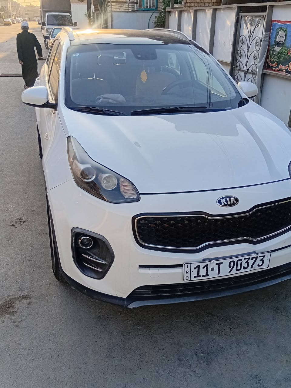 سبورتج 2018 خليجي 
مكفوله من الصبغ و البارد 
ماشيه 130 الف فقط 
سياره فول مواصفات عده البصمه 
بنورما سياره محرك دوش ٢٠٠٠ 
السعر 164 
مكاني بغداد 
***********
