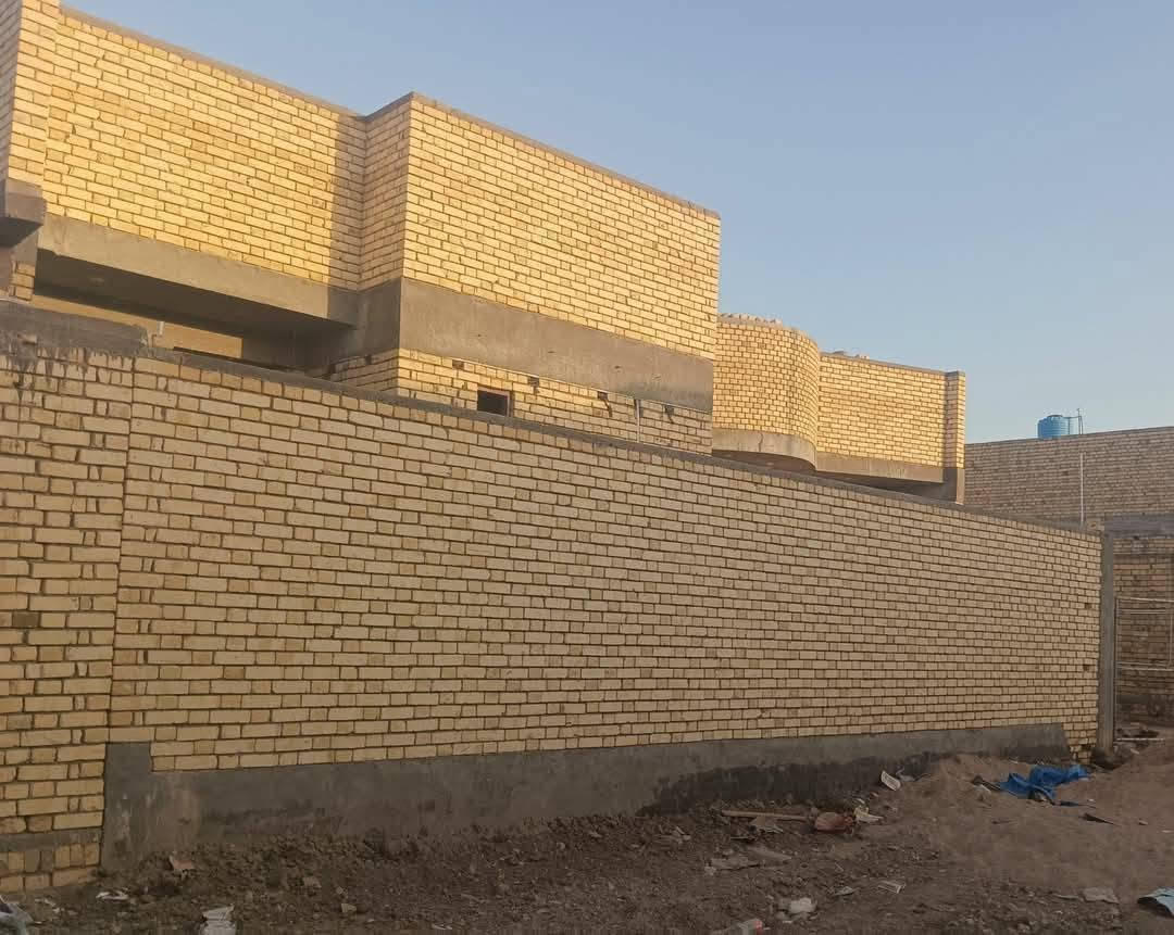 ***********
يالله خلفه بناء شرط درجة اولى 
نشتغل داخل الناصريه بناء شرط النضافه وشارف مهندس 
اتصل عله رقم او واتساب ***********@الجميع
