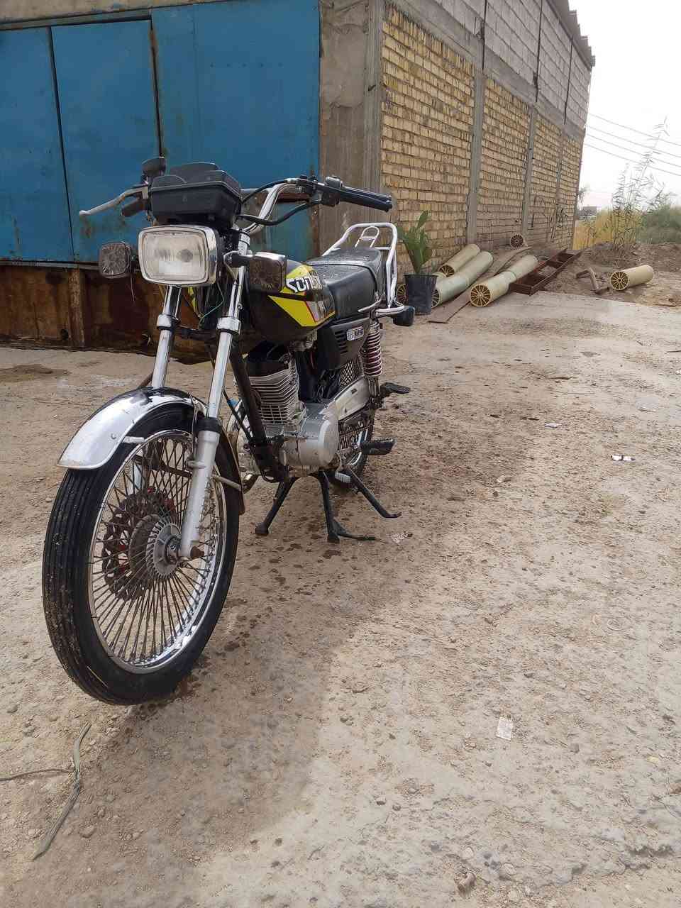تايكر • ٢٠٢٣ • اوراق
