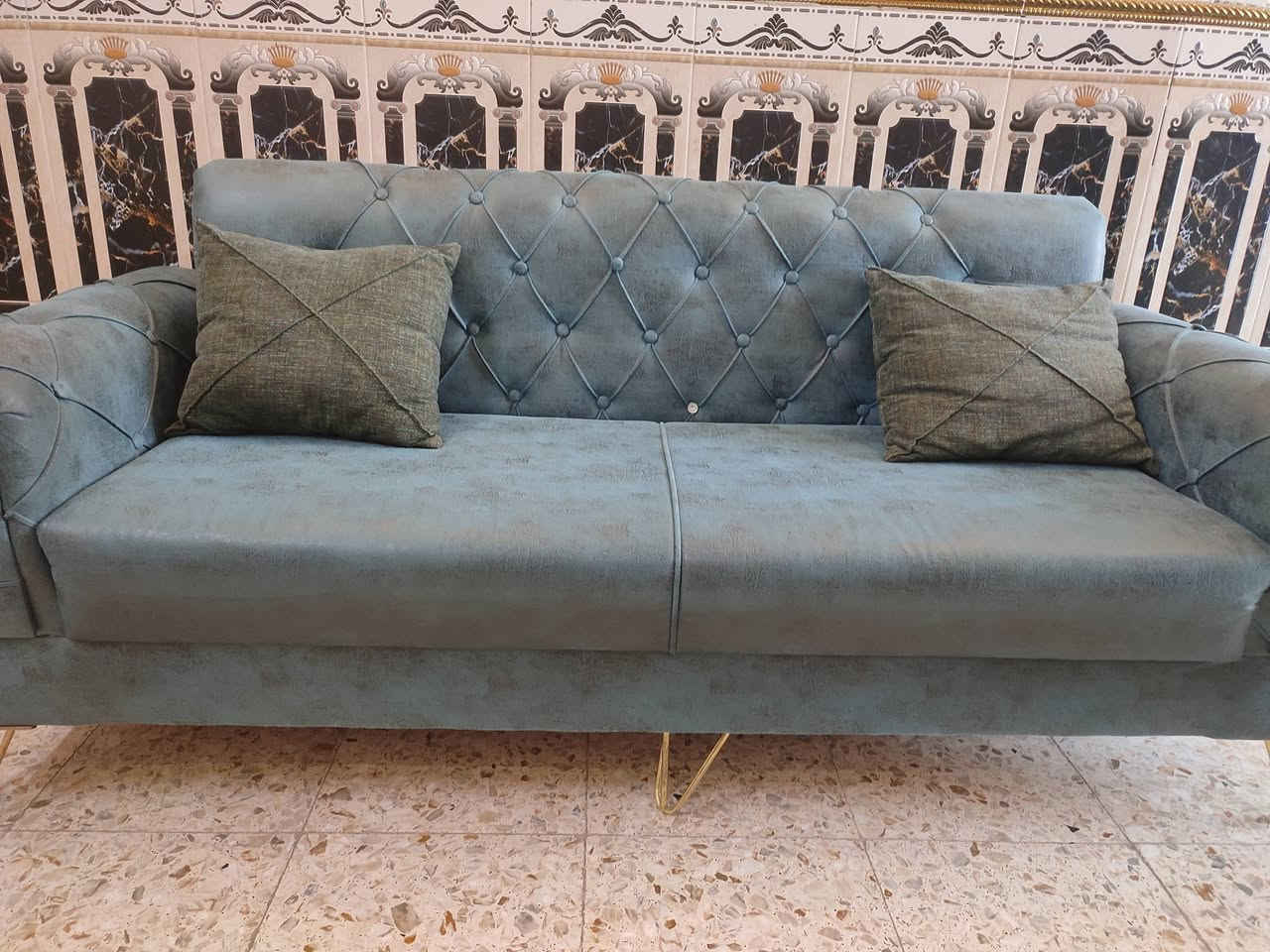 طقم قنفات عدد 8 مقاعد
مع طابورية
***********
