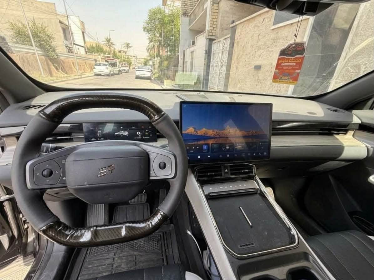 جيتور L6 (بلك ان هايبرد) 2025
سياره تعمل بنطامين الكهربائي EV والهجين HEV

السياره خاضعه لضمان هارلم مليون كيلومتر 

والبطاريات 8 سنوات ضمان 

السياره فول مواصفات  

-5 كامرات محيطيه 

-بانوراما 

-تشغيل عن بعد 

-جلد

-مري كهرباء 

-كراسي كهرباء 

-بصمه وشاشه كبيره جداً

-شاشه عدادات تفاعليه 

-رادار وتوقف ذاتي 

-نظام المحافظه على المسار 

-نضام توجيه عجله القياده بدون تدخل السائق

-نطام مانع الاصطدام 

وهواي مواصفات 

السياره ماشيه 15،000km وبعدها جديده ع وضع الوكاله 

مكان السياره بغداد 

السعر المطلوب : 29،900،000 دينار 

للاستفسار ***********
