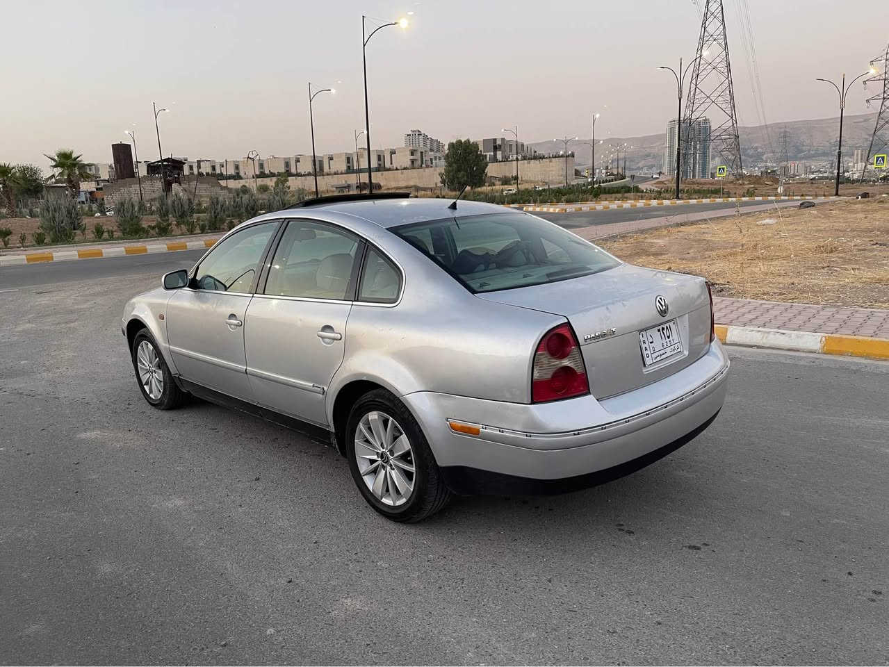 passat 2002
باسات موديل ٢٠٠٢  ساخ ساخ  ٢٣$ 
علوجه مالى مه ده نى شه رت
كيرى عادى   مه كينه كه وره ٤ بستون
  دعمو ليدراوى نيه بوياخى نيه
جوار جام كاره با سلايت اوينه كاره با 
ته بريرد به س قايشى بيوه نيه
كيرومه كينه به شه رت *********** السليمانية, العراق
