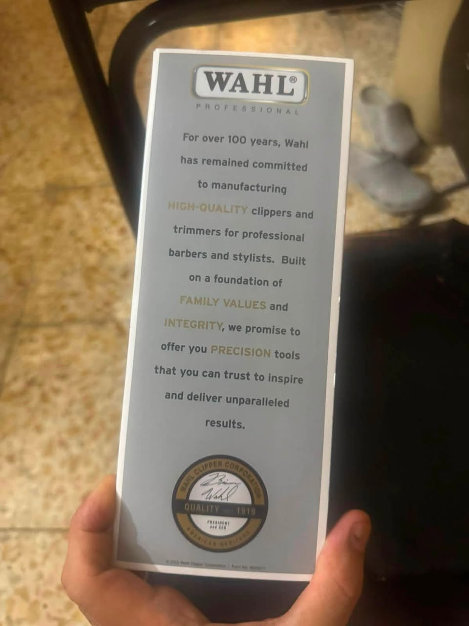 مكينه wahl أميركي من اطلس شرط الضمان
للبيع او مراوس حسب القناعة نظاقه 100‎%‎ ابد ما داخله صيانه صوت ناعم 
للبيع بسعر 150 
العنوان بغداد 
رقم :***********
