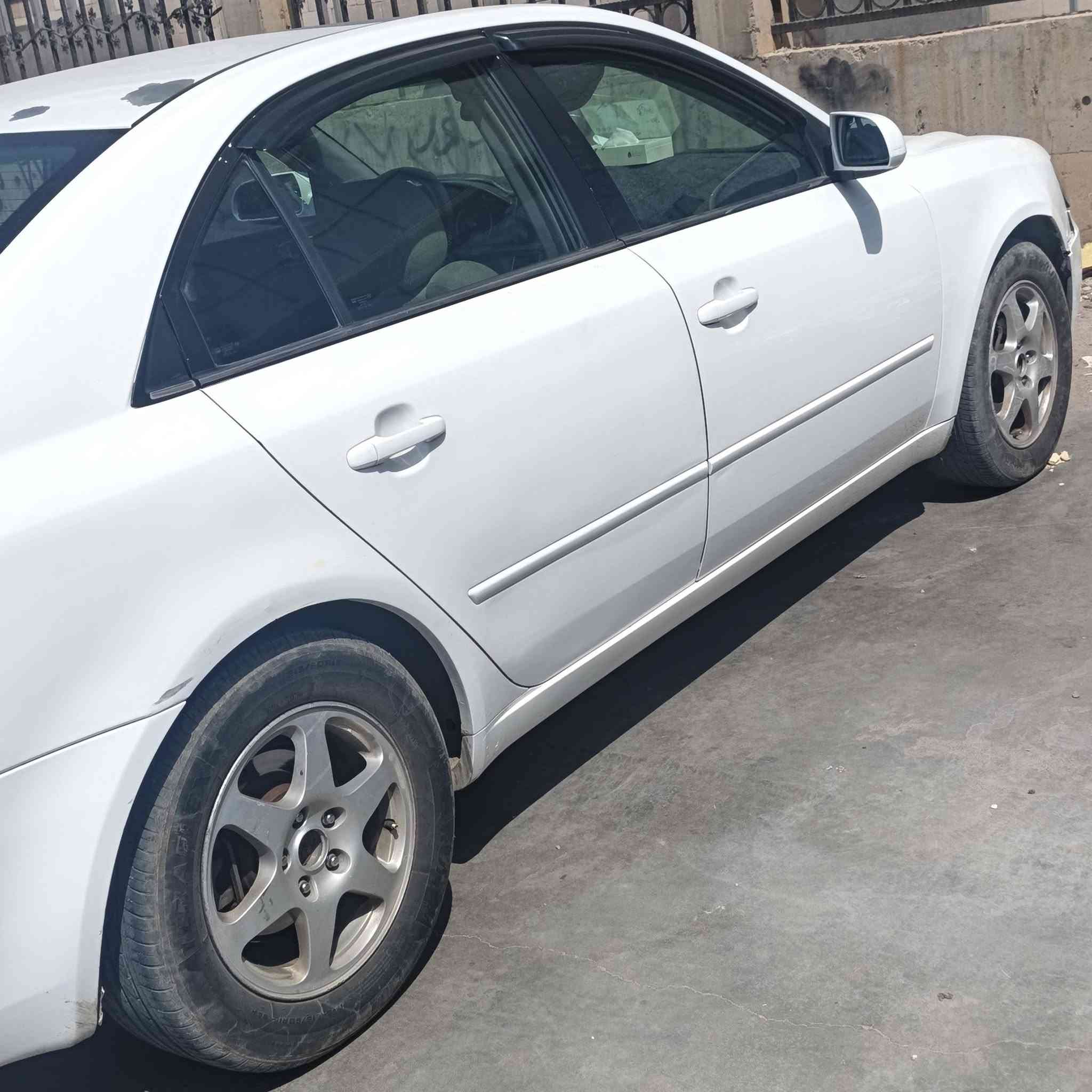 سلام عليكم
سوناتا للبيع
موديل 2006
محرك 6 سلندر
مصبوغة احزام
فتحة سقف
وارد أمريكي
مكان بغداد الغزالية
***********
