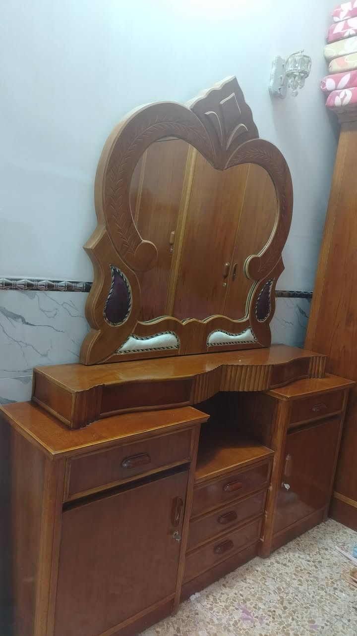 السلام عليكم. غرف نوم تسكام للبيع.. اتصال على (***********) الديوانيه مركز
