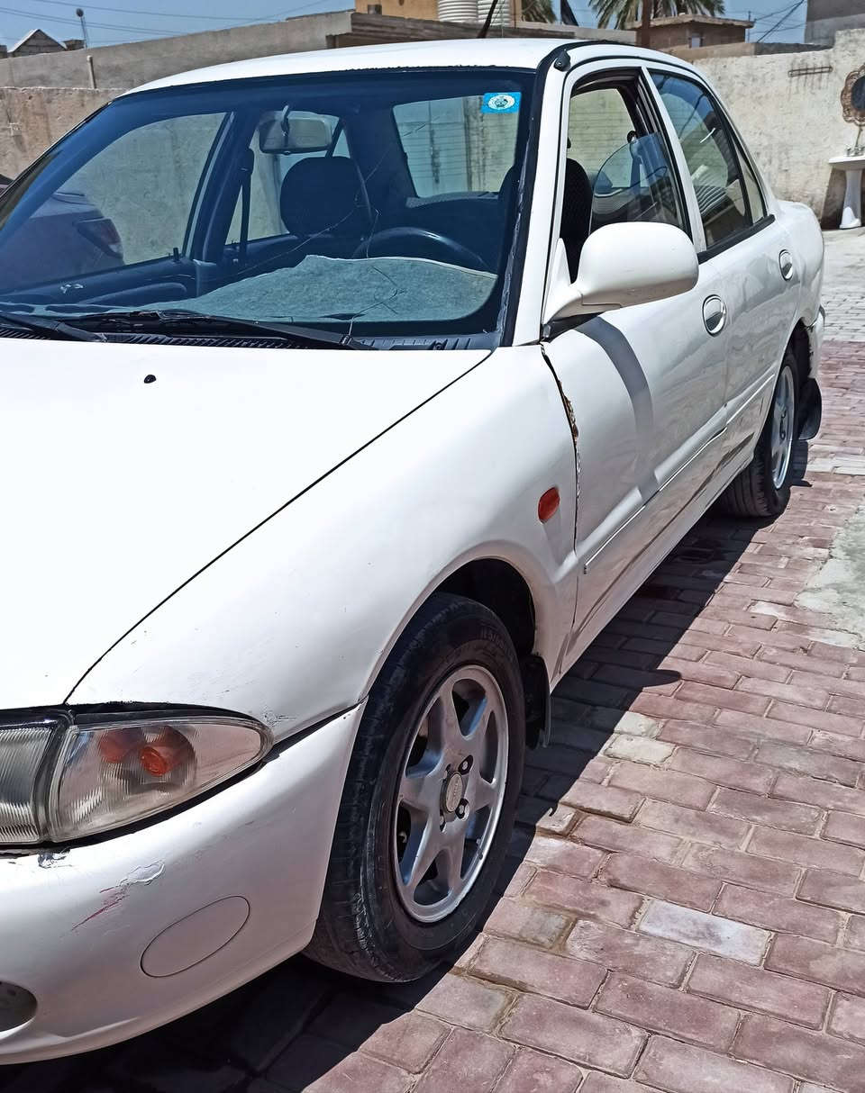 السلام عليكم..بروتون 2005 بغداد مشروع وطني بأسمي كير اوتو محرك بي تبخير تخم تاير جواها الكهربائيات كلها شغالة التبريد يرادلة صيانة ما بيها ضربة قوية السيارة بلادية بيها قطعتين صبغ و مكانات بارد بطنها نظيفة السعر 37 العنوان بغداد شهداء البياع.. التفاصيل كلها كدامك الشراي يجي يشوفها وبي خير ويدلل رقم  ***********
