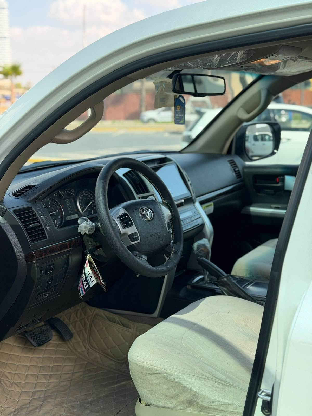 لاندكروزر GXR • V8 • ٢٠٠٨