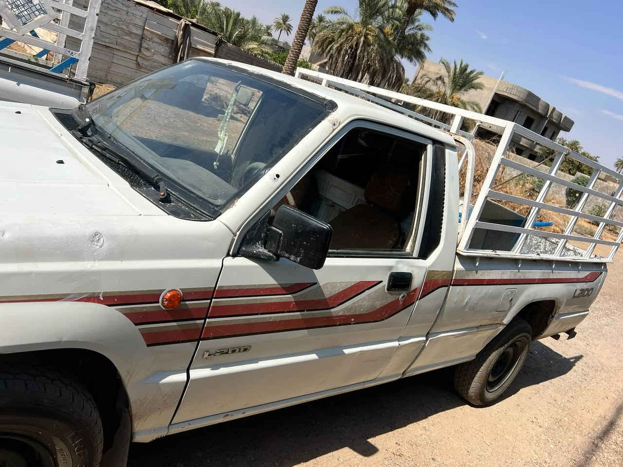ميتسوبيشي • ١٩٩٤ • رقم انبار