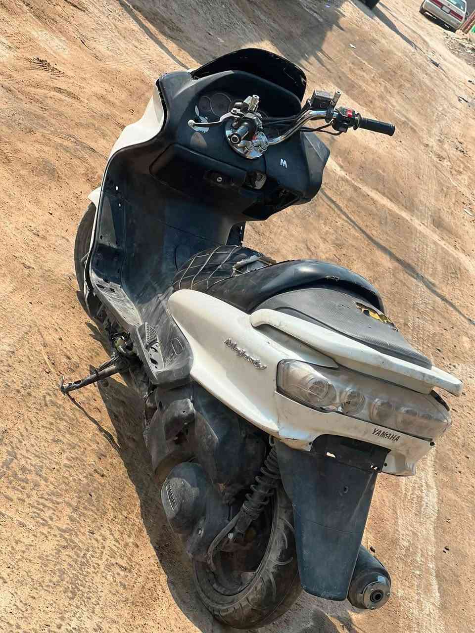 لبيع دراجه. ما جسته دبل رون دراجه نكره سلف محرك ناعم سعر  300 مكاني بابل كفل ***********

