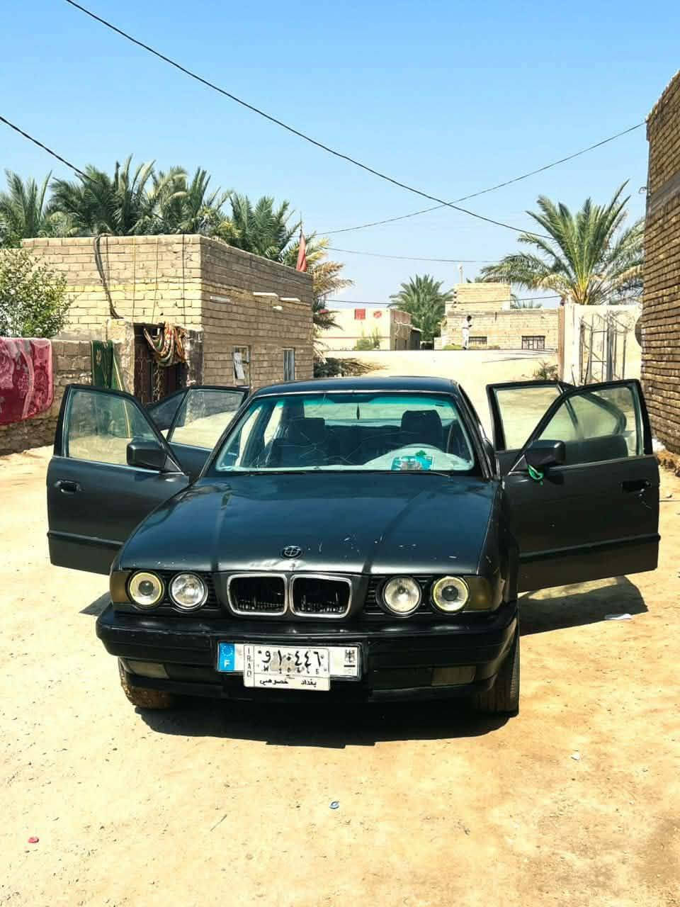بي ام ٥٢٥ • ١٩٩١ • رقم بغداد