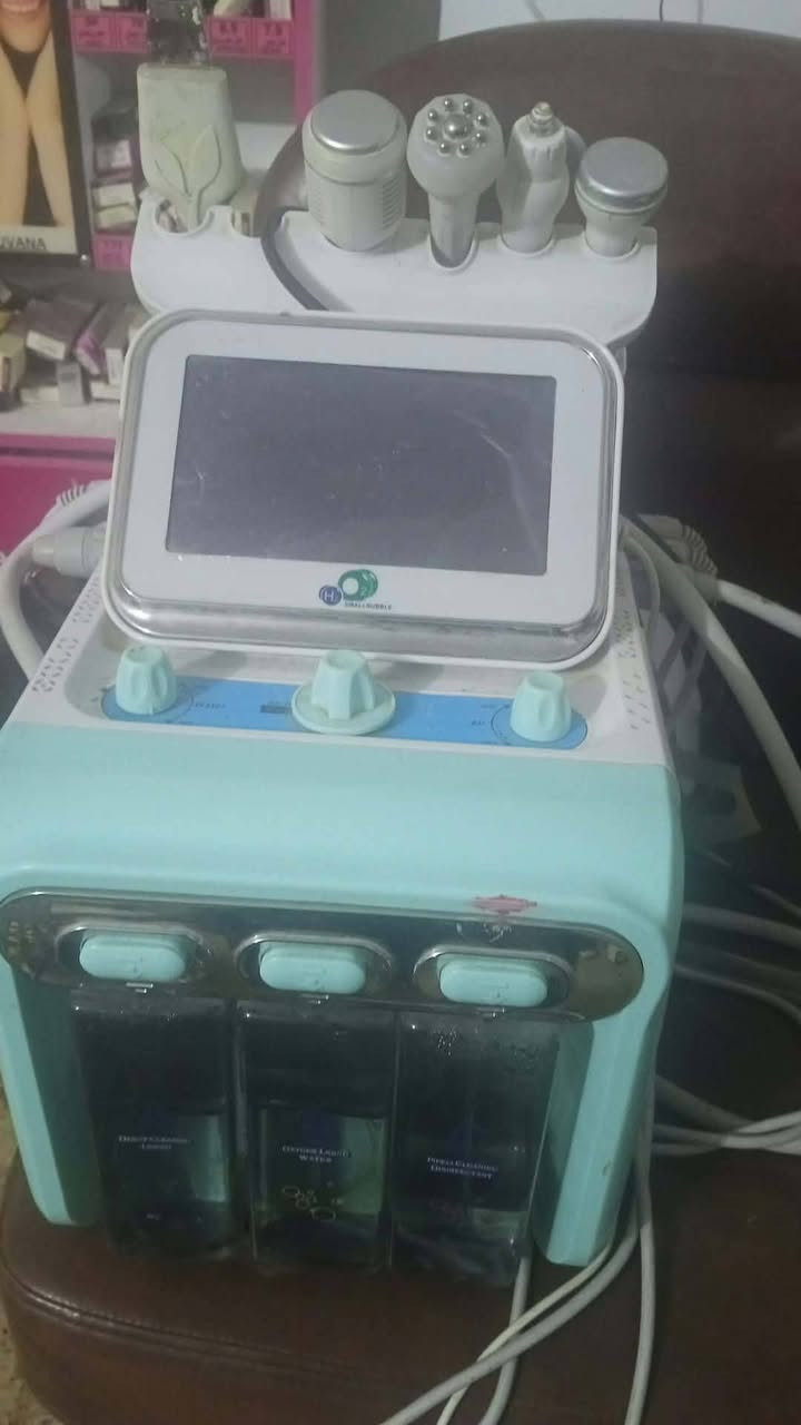 هايدرفيشن • تنضيف بشرة