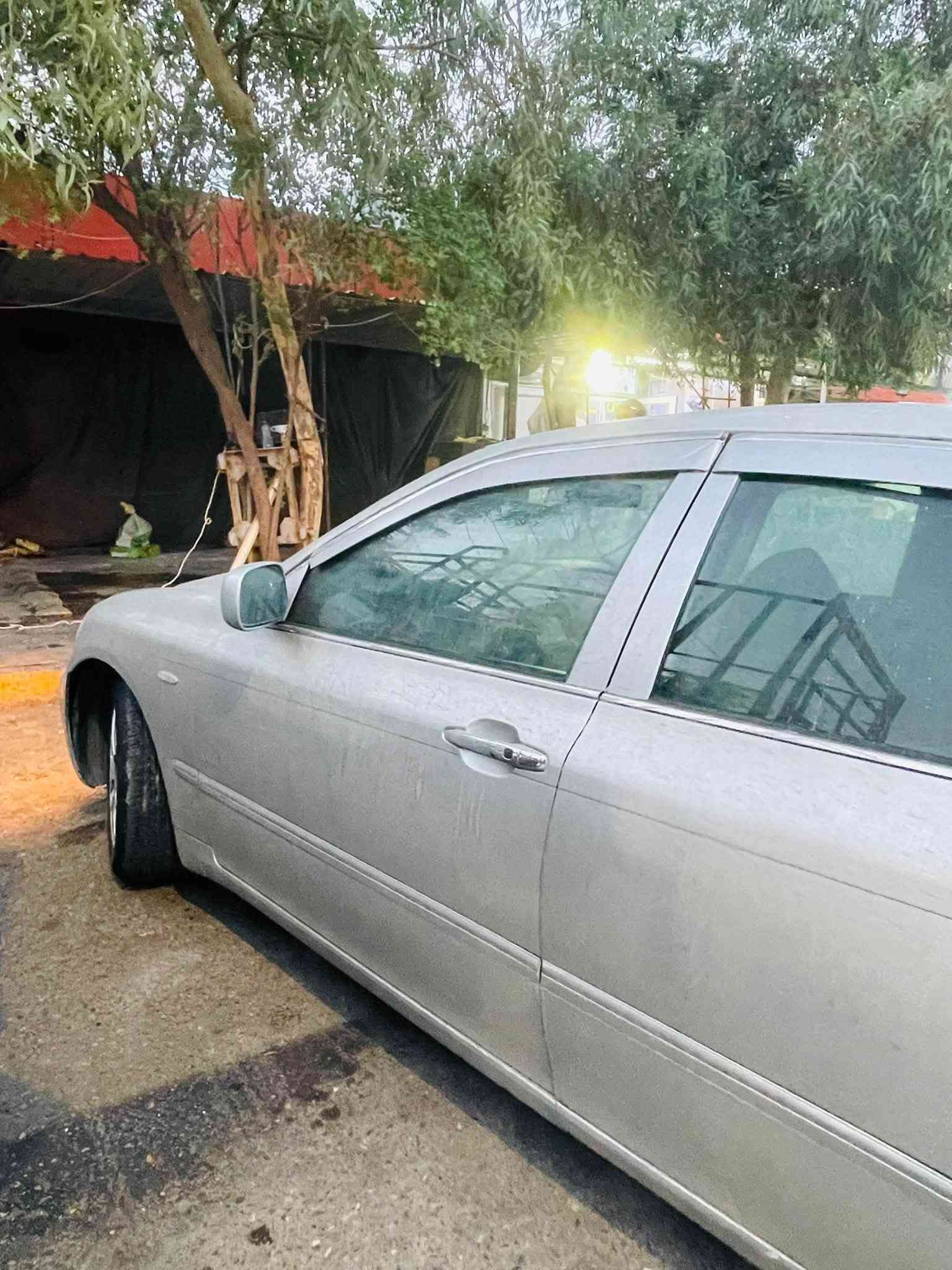 شاهانة رويال • ٢٠٠٥ • مكينة وجير تمام