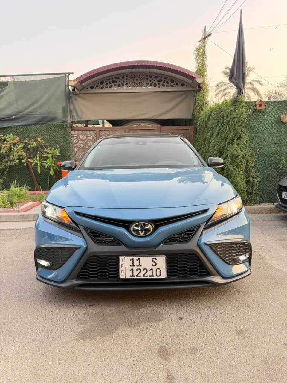 السلام عليكم
للبيع
كامري 2024 SE 
وارد امريكي 
فول مواصفات عده البصمه
حادثها جاملغ صبغ فقط 
بدون دواخل 
رقم بغداد الدولي 
كتاب شهداء 11 شهر وتنفكك 
ماشيه 14mi الف 
جاهزه وجديدة وصارف عليها 
السعر / 215 وبيها مجال 
العنوان / بغداد / السيدية 
*********** بي واتساب
