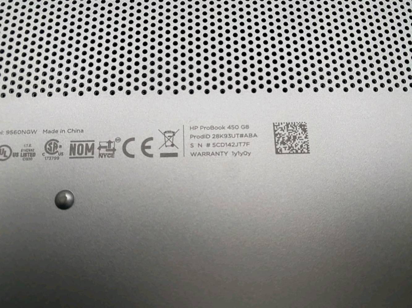 ProBook 450 G8 • i5 الجيل الحادي عشر • ٢٥٦ جيجابايت SSD