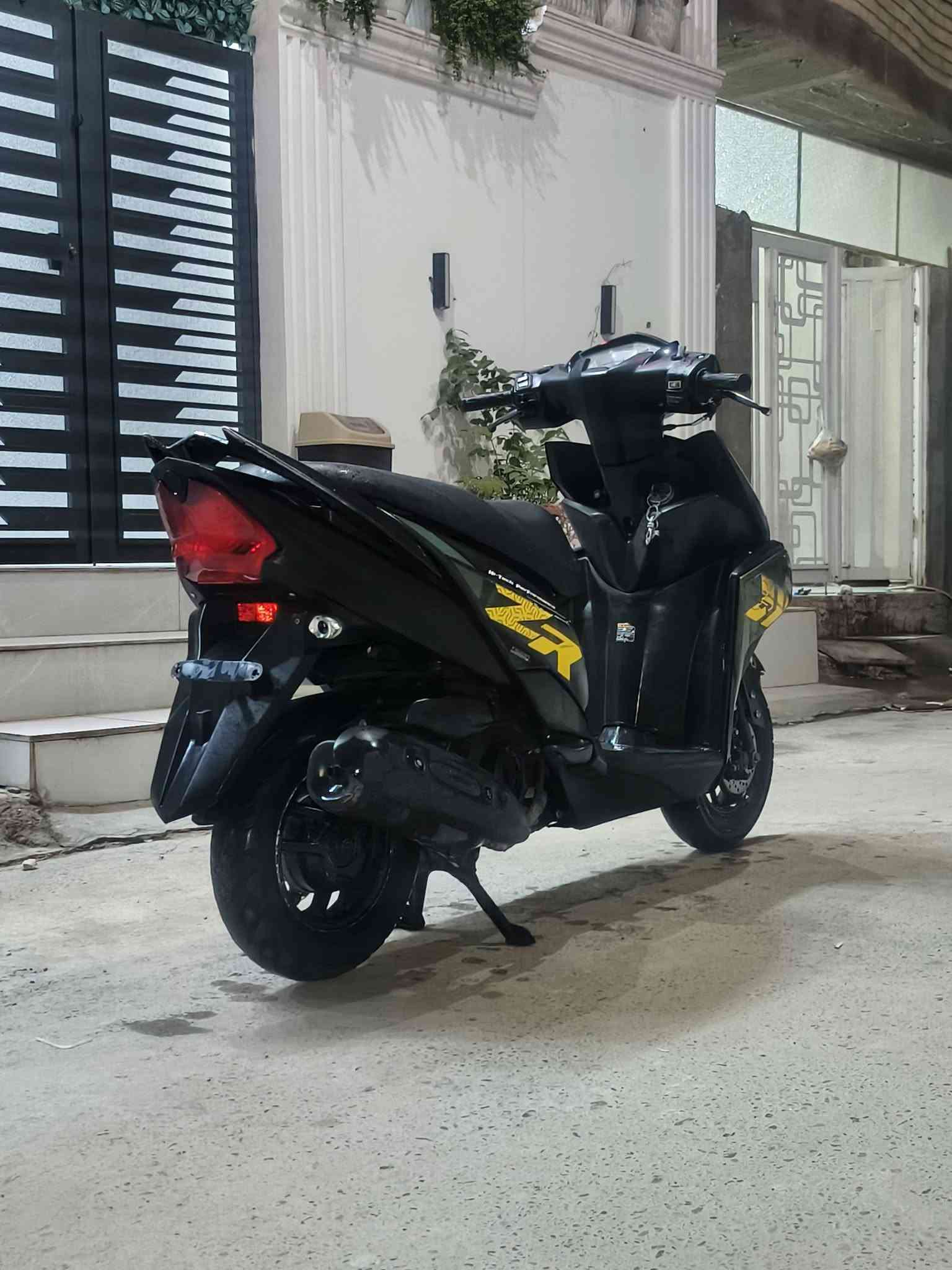 سكنس ZR • كفالة • رايده ٩٥٠