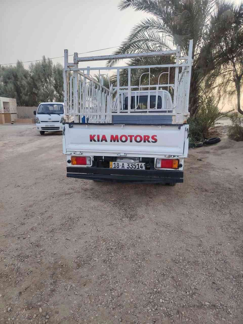 السلام عليكم كيا موديل 96رقم بابل انكليزي  سنويه 27 مكان بابل شوملي مكفوله من كير واكس ومحرك وشاصي رقم شاصي اشعار مصبوغه للجماليه سعرها 57وبيها مجال ***********
