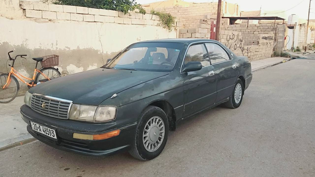 السلام عليكم سياره بطه للبيع موديل٩٤ رقم ديالى سياره مكفوله من اي ظربه سياره صبغ احزام جماليه فقط سياره جهازه للاخير مابيه كلوب طافيه من الدعاميه للدعاميه كير مكينه مكفولات تبريد تدفئه شغال سنويا لل٣١ صدر امامي خلفي جديد تخم تاير  مكلف بالنشر رقم صاحب السياره *********** سعرها ٣٨ وبيه مجال
