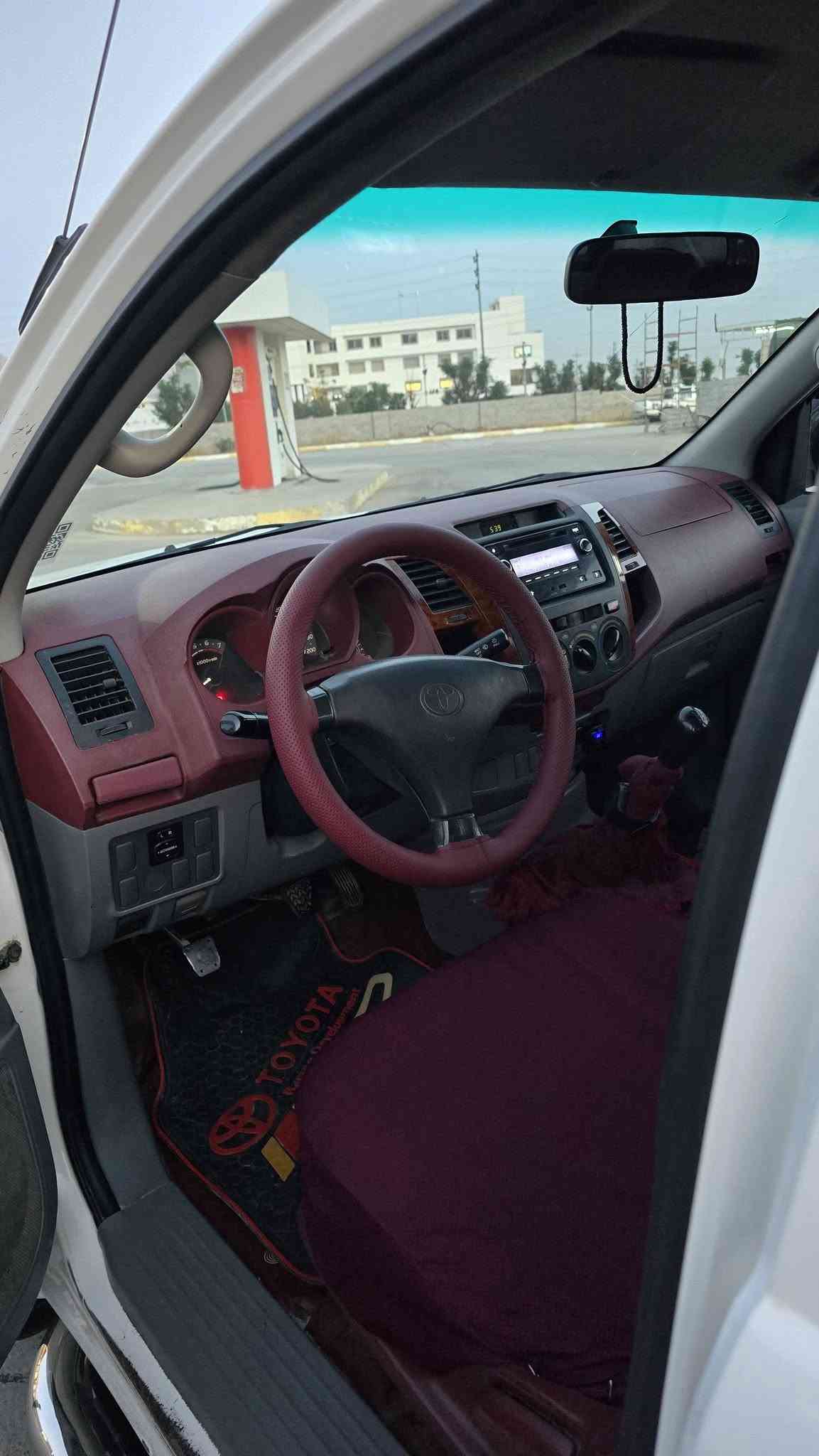 هايلوكس • ٢٠٠٨ • ٢٢٣ الف