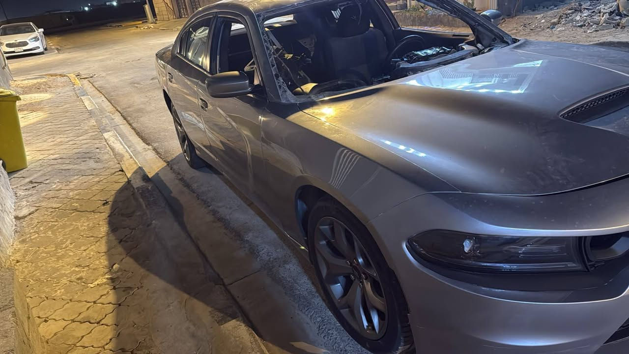 جارجر مديل 17 رقمهه سليمانيه انكليزي شرط اتحويل ولوكاله مكينه كير حداديه تبريد كارتون نقصهه جامه الاماميه والخلفيه بيهه جاملغ خلفي اوجاملغ امامي تعمير سياره جاهزهه سعرهه 125اوبيهه مجال مكانهه بصره ***********اني مكلف بل نشر استفسار اتصل عله راعيهه
