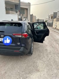 راف 4 XLE • ٢٠٢٤ • ٦٤ الف كم