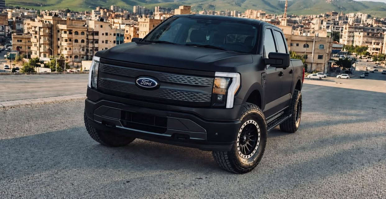 سلام عليكم
فورد F150 lightning 2023 XLT

بيع فقط بدون مراوس 
كهرباء بالكامل

السيارة بدون ضرر كلين تايتل مكفولة كفالة عامة من الدعامية للدعامية

ماشية 31,000 MILE

لون اسود ملكي

مغلفة PPF بالكامل اسود طافي MATT 

السيارة فول موصفات

كشنات قماش 

تدفئة وتبريد الكشنات

تلث وضعيات خزن للكشنات

تقديم وتاخير دواسات الوقود

شاحن لاسلكي

شاشة تيسلا بلاد قياس 15.5 انش

سماعات b&o

اضاء محيطية بلادي 360 درجة

اضاء امامي عدسات LED متحرك

5 كامرات

كامرات 360 درجة

حساسات 360 درجة

نضام القيادة الذاتي

نضام المحافضة على المسار

وعدم الخروج من المسار

نضام المحافضة على المسافة مع السيارة الامامية

نضام الاصطفاف الذاتي

شاشة عدادات دجتل متغيرة حسب نمط القيادة

اربع وضعيات قيادة

گير طيارة طرح 

طاولة وصطية 

مرايات جانبية شفط

رمز الدخول بدون مفتاح على الابواب

فتح الابواب وقفل الابواب على بصمة اليد

فور ويل 4*4

صندوق خلفي كهرباء شفط

درج في باب الصندوق

صندوق امامي كهرباء شفط

مدا شحن يصل الى 500 كيلو

قدرة حصانية 580 حصان

مع عزم دوران تورك 1.050

تسارع من 0-100 في غضون 4 ثواني

تدعم الشحن السريع

امكانية استخدام السيارة كمصدر طاقة للمنزل في حال انقطاع التيار الكهربائي

وبعد هواي مواصفات ممذكورة

السيارة مناقصها برغي وصرفيتها 0 لا تحتاج تفول بانزين ولا تبدل دهن ولا تشيل هم الكير تشحن بالبيت وتطلع تفتر بلاش 

مكان السيارة : السليمانية

( رجاءاً لحد يراسل على الخاص او على الواتساب )

المهتم بالشراء يتصل وبالخدمة 🌹

السعر بلاش اتصل وتدلل ***********
