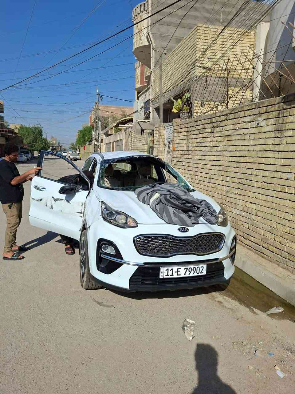 سلام عليكم البيع كيه سبورتج موديل 2020ماشيه 16الف مكلوبه مكان سياره  بغداد المدينه حي طارق ***********
