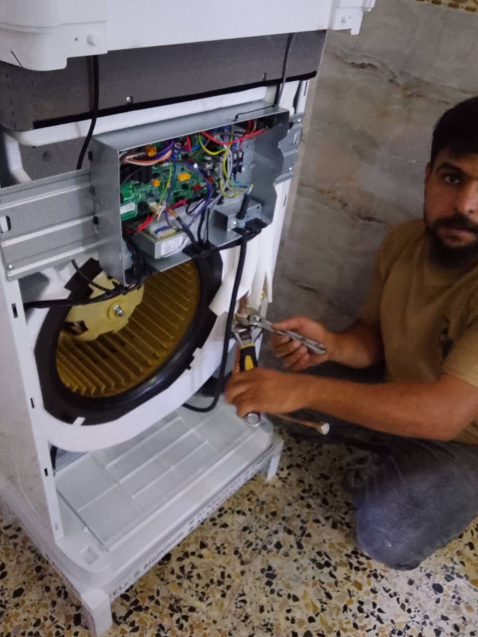 عندك سـبــلت ومـح ـتآج ـ تنظـيف 
عندك سـبــلت ومـح ـتآج ـ تنقله 
عندك سـبــلت ومحتآر بــ تنصيبه
عندك سبلت ومحتاج صيانه 
لآ تحـتآر مـآعليك سـوى تتصـل علينه📞 ونجيك للبيت 🌿💞
 💥تنصيب جميع أنواع السبالت ( جداري -كنتوري)
💥صيانة جميع انواع السبالت والمكيفات ( أدامة التدفئة في السبالت ) ⚙️💎
💥شحن غاز مع عمل الفاكيوم 
💥فتح وغسل او تنظيف  جميع انواع السبالت بضمان جودة العمل 
💥عملنا متنقل في جميع مناطق قلعه سكر  كافه   🚐🚐⁩
💥 ضمان العمل 
💥العنوان / قلعه سكر صوب بني رجاب  تقاطع ركيوه مجاور عياده فيت زون البيطريه 
للاتصال او مراسلة ع الواتساب او زياره الموقع 👆
***********‬‏
***********
***********
