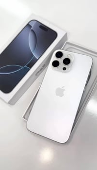 آيفون ١٦ برو ماكس • ٢٥٦ • بطارية ٩٢٪