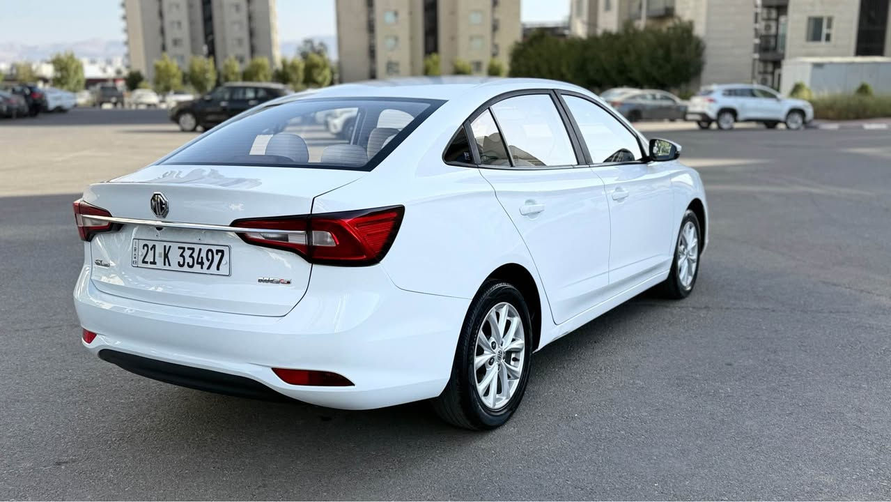MG5
2023
بێ بۆیاخ  ناو کرێمی شاشە و کامێرا
سەنەوی تازەیە تا ٢٠٢٨
نمونە لە جوانی پاکی لەسەر دەقی شەریکە
یەک چالی دۆسیەی هەیە 
کارتێکی دۆسیەی هەیە لەگەل کەمێ وردە
گێر و مەکینە و کارەبایات بەشەرت نەکراوەتەوە
نرخی ٩٦ گەڵا و مەجال
***********
*********** السليمانية, العراق
