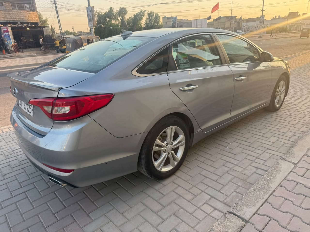 سوناتا موديل 16 وارد أمريكي موضحه في صور سعر 130$ بيه مجال ستفسار وتصال على رقم ‭***********‬
