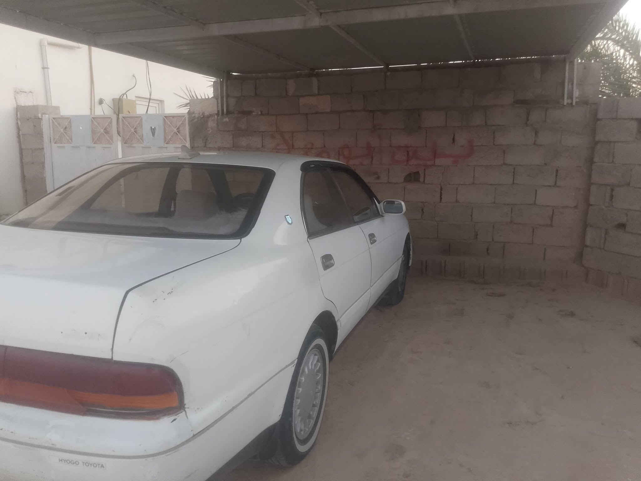 سلام وعليكم بطه البيع سياره بلاديه محرك جديد الا صرف والا تبخير تخم تاير باتري جديد تبريد شقال السياره حلوه مال جناي السياره بيه وكاله عامه راعيه متوفي وأخو عنده وكاله السنويه صاره سنه من صاقطه كير جديد السعر 36 وبيه مجال مكان السياره ديالى المقدادية *********** الشراي ينتصل رقم ديالى السياره الا صبق الا ضربه
