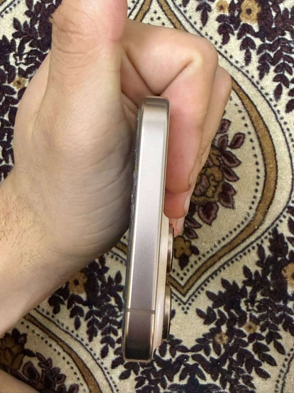 16 برو ماكس كندي تك سيم   ذاكرة256 /بطارية90 / كارتون وكيبل مالته ويا افحصة وين ماتريد وتر بروف نضافة 100‎%‎  سعر 1300 كركوك حي لعسكري *********** واتساب فقط  

+964 789 196 9320
