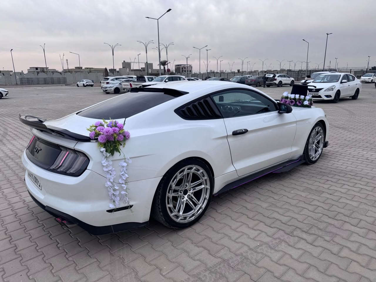 السلام عليكم اخوان السيارة للبيع فقط بدون مراوس فورد موستنك 2015  v6 حادثها موضح كدامكم القطع المتضررة مبدلة الغد والشواصي سليمات صار بيها حادث بلعراق جاملغ خلفي عكس السايق السيارة مصبوغة حزام وجاهزة على اخر حباية من ويلات وتايرات وحدادية دينار متصرف عليها مكانها بصرة ورقمها بغداد بأسمي قفلها بدون عملة 130 
للتواصل ***********
رقم الشاصي مالتها للي يحب يشوف تفاصيلها

1FA6P8AM8F5362584 البصرة, العراق
