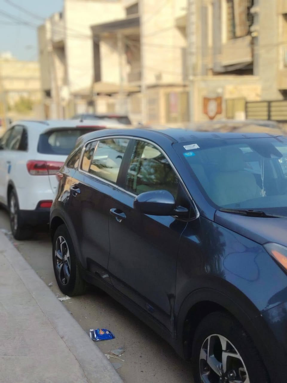 سبورتج 2020 امريكي 2400 نظيفة كلش سيارة مابيها حادث  ولا قطره صبغ فقط بنيد مبدل
رقم بغداد باسمنا قفلها 130 شراي يتصل ع رقم مكلف بالنشر***********

نص مكتوب في الصور:
- 7:54 Photos free bid history copart and iaai » Kia... 36 Kia Sportage Lx 2020 Blue 2.4L 4 vin: KNDPM3ACXL7646543 Kia Sportage Lx 2020 Blue 2.4L 4 vin: KNDPM3ACXL7646543 Final bid: $8500 Auction: Copart SOLD Lot number: 56411939 Date of sale: 23.01.2020 Year: 2020 VIN: KNDPM3ACXL7646543 Condition: Run And Drive Engine: 2.4L en.bidfax.info Mileage: 638 miles (actual)
- BidFax.info