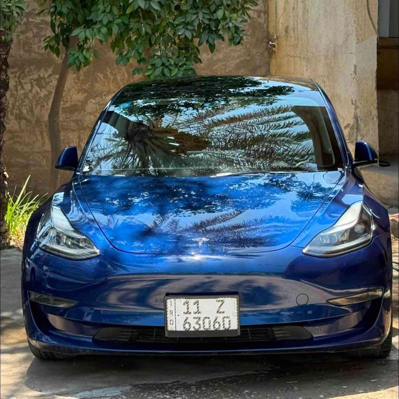 🚘 للبيع Tesla Model 3 – موديل 2023 ⚡️

🔹 أونلاين + آخر تحديث
🔹 تنربط على التلفون تحكم كامل 📱
🔹 الممشى: 90,000 كم
🔹 البطارية: 79% 🔋
🔹 تمشي تقريباً 410 كم بالشحنة
🔹 السيارة نظيفة جداً وأحلى هواية من الصور ✨

⚠️ ملاحظات السيارة:
• حادث بالجنطة، راجع بارد بدون صبغ فقط تصليح بارد، والحادث مرفق بالصور.
• إيرباك خلفي واحد طاك وراجع بدون سستم.
• سنسر تاير واحد واقف.
• المسجات الموجودة فقط: سنسر تاير + إيرباك.

🔌 الشاحن الأصلي + البورد كامل ويا السيارة، ويُعتبر ضمن السعر.

💰 السعر: 149 بيها مجال 
تواصل ***********
