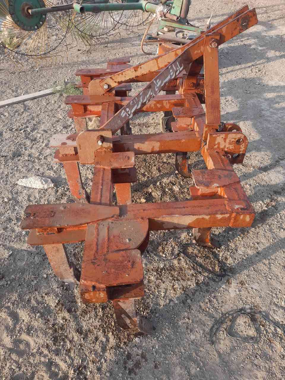 خرماشه للبيع المكان العماره
***********
