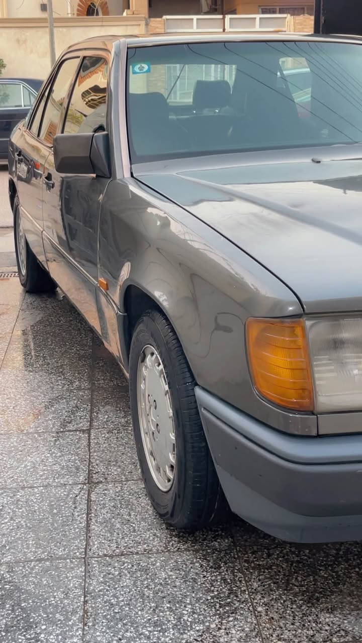 مارسيدس • موديل ٩٠ • دبل سليمة