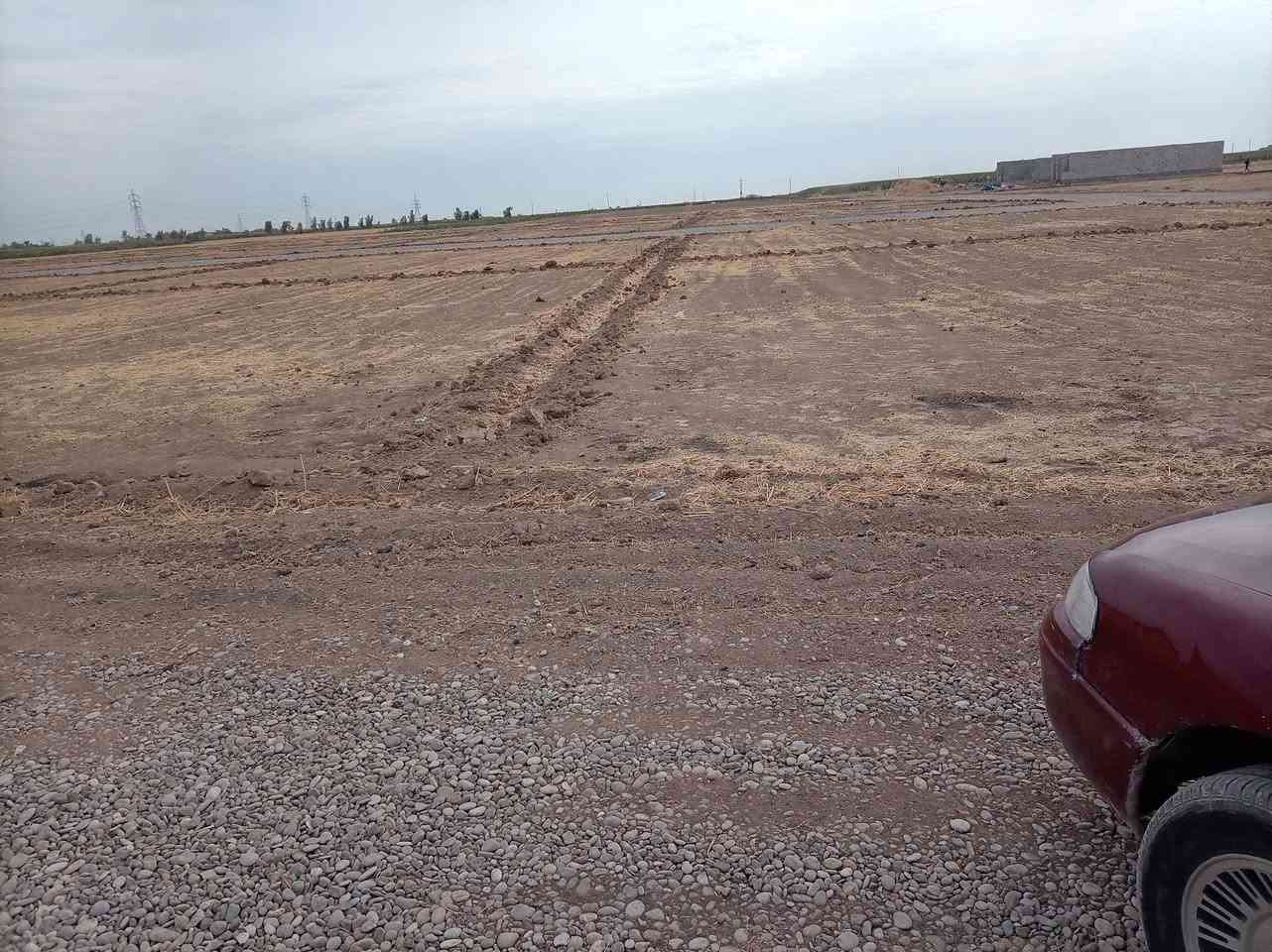 الحويجه حي النور • ٤٠٠م • ٣ قطع
