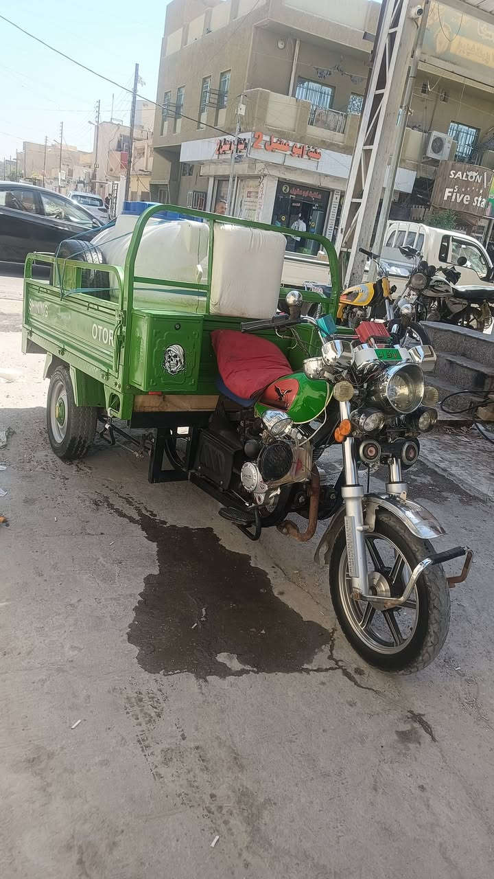 سلام عليكم ستوته البيع موديل 23 مكينه 23 ستوته حلوه ونضيفه والشراي بي خير ويدالل الشراي يتصل عله هاذه الرقم ***********
