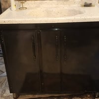 البيع العنوان بغداد الشعب شارع الأسواق المركزية 07712297388  نص مكتوب ...